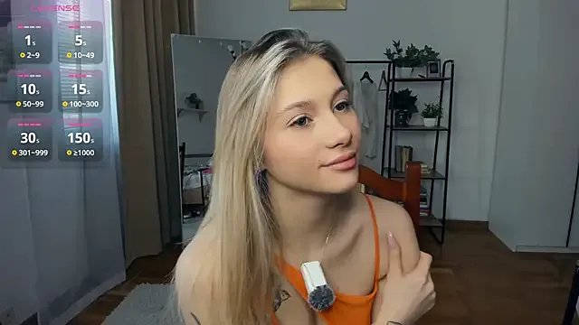 StripChat FaaBinaa is Freechat FaaBinaa — open both tits